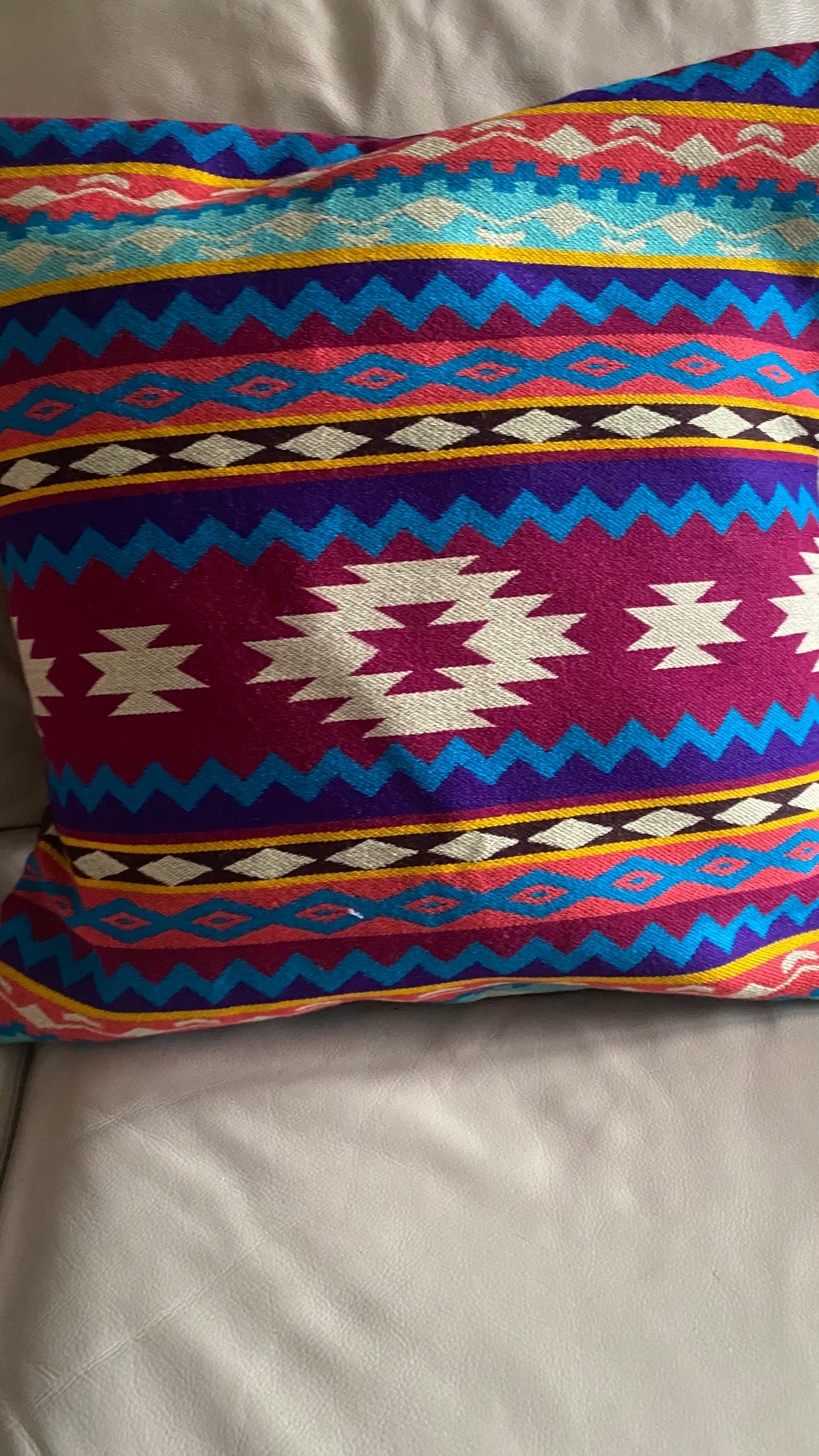 Stylish cushion covers