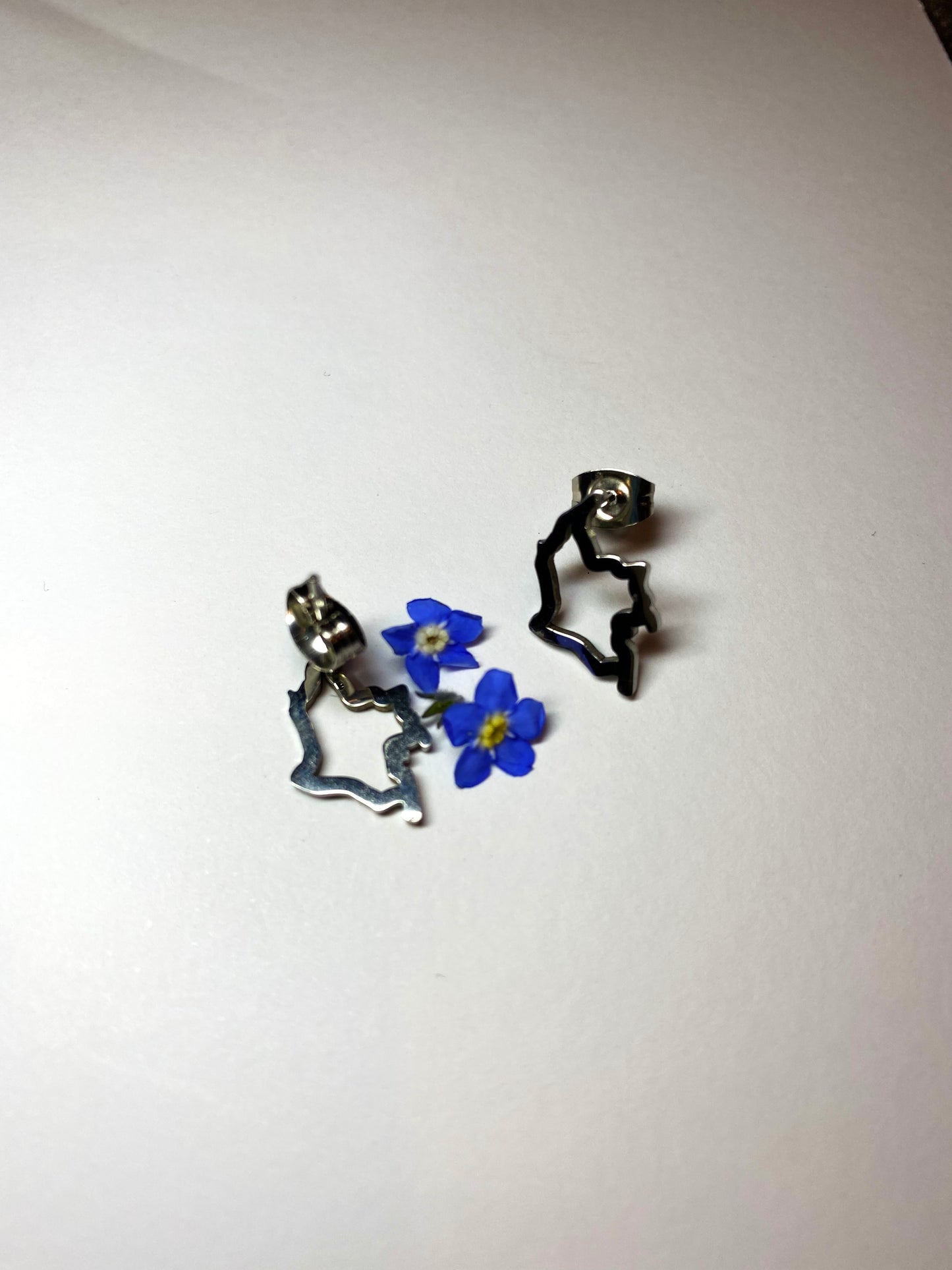 Studs earrings - Colombia
