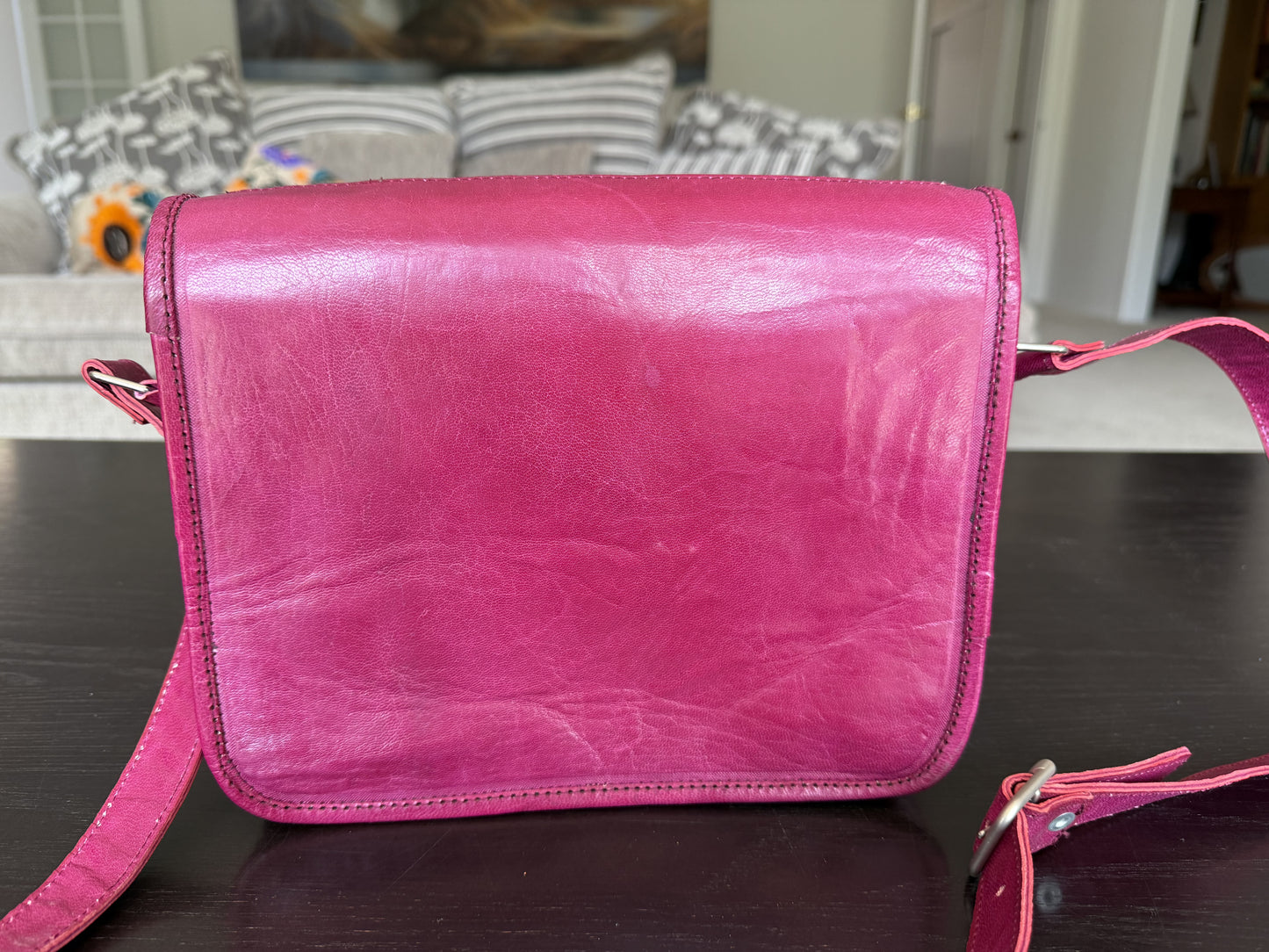 Fuchsia Leather bag